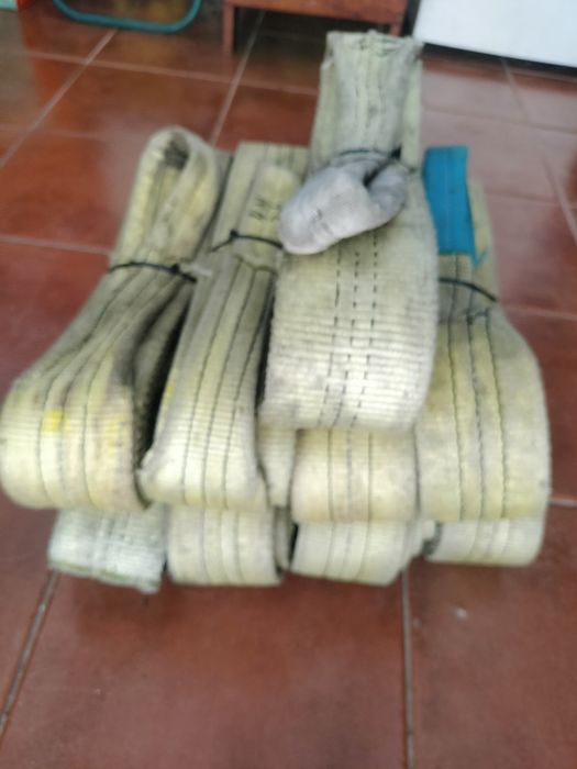 Cintas para cargas suspensas