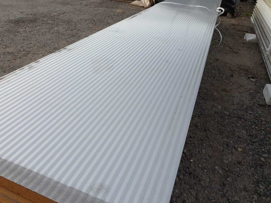 Płyty ścienne, warstwowe, izolacyjne, bramowe, piana PIR, 40mm 2 klasa