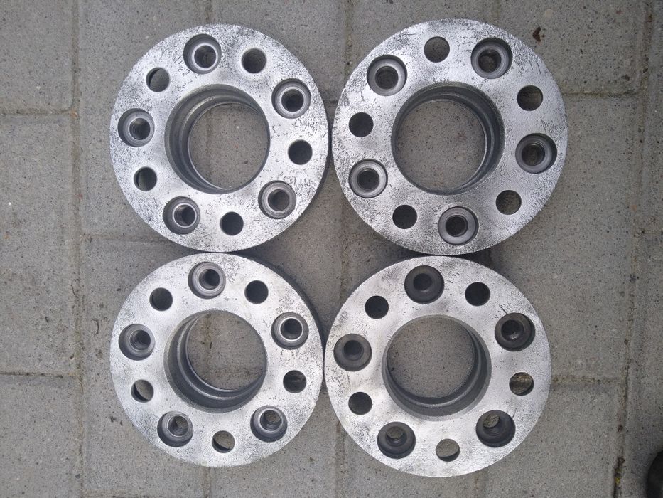 Dystans dystanse śruby H&R 4x21mm 5x112