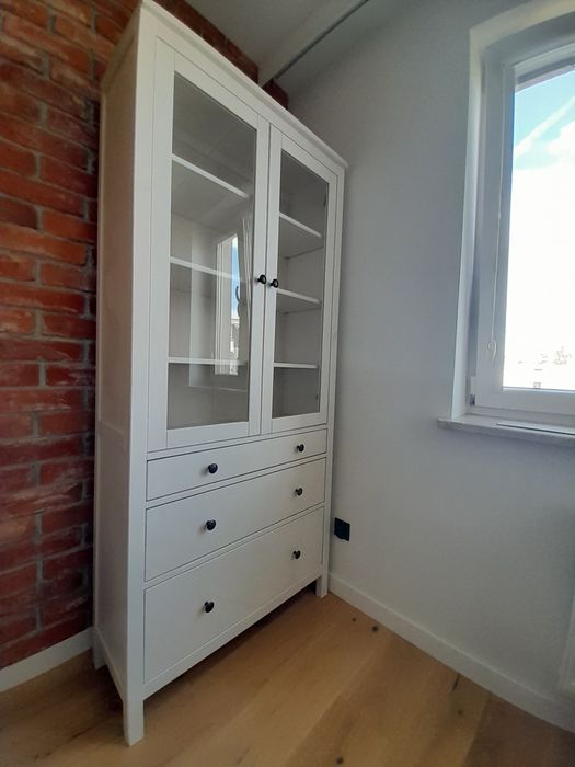 Witryna IKEA Hemnes z 3 szufladami