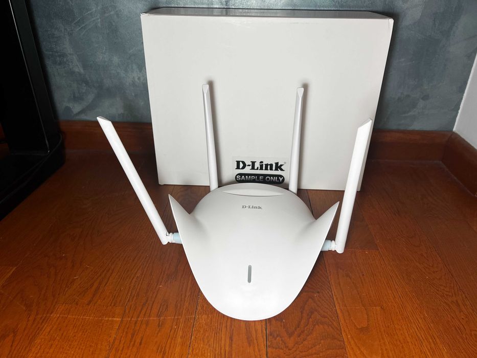 Router D-LINK BE9500 R95 2.4 / 5 / 6 GHz (TriBand), Wi-Fi Mesh