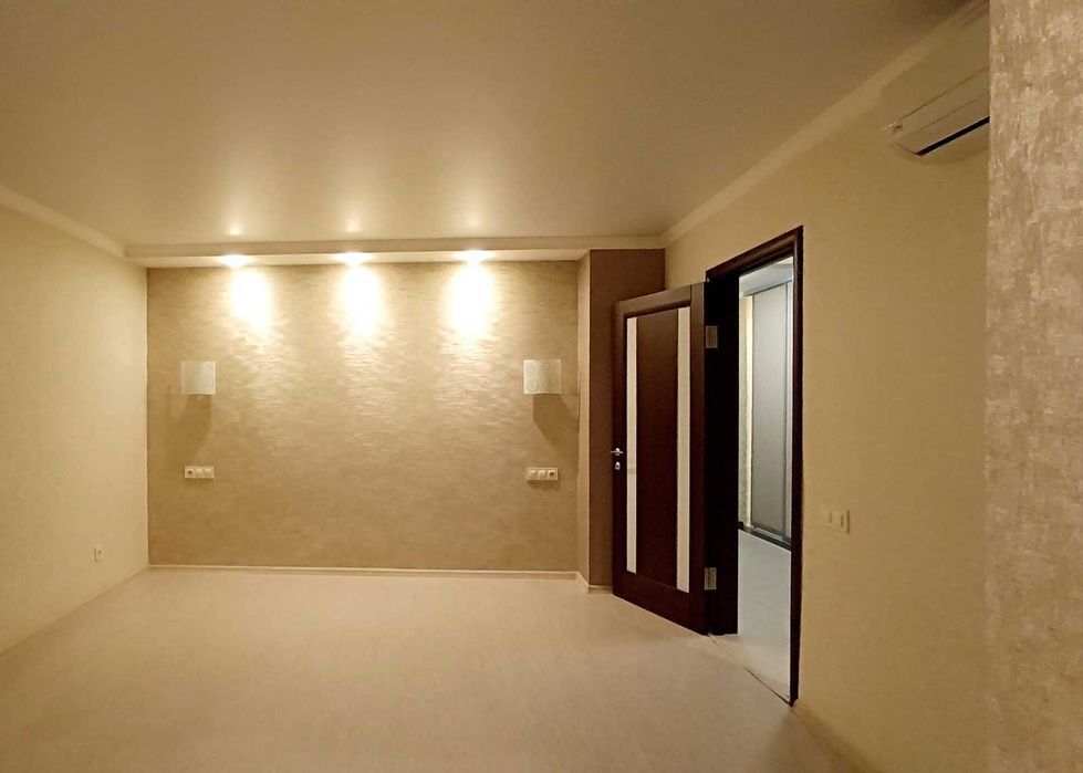 Apartment in Kremenchuk, Novoivanivka - More