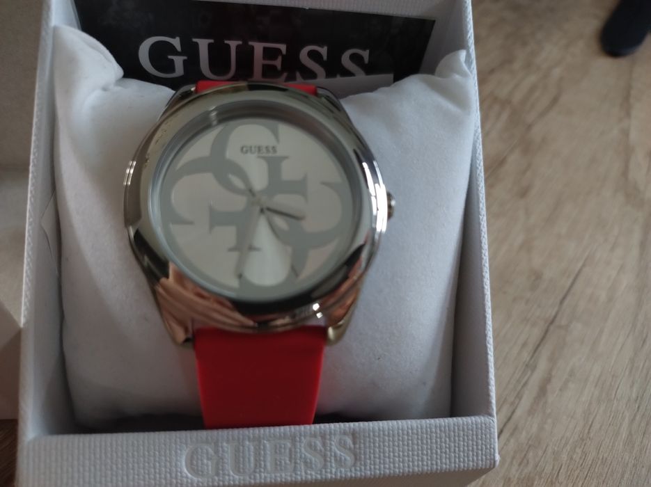 Zegarek    Guess