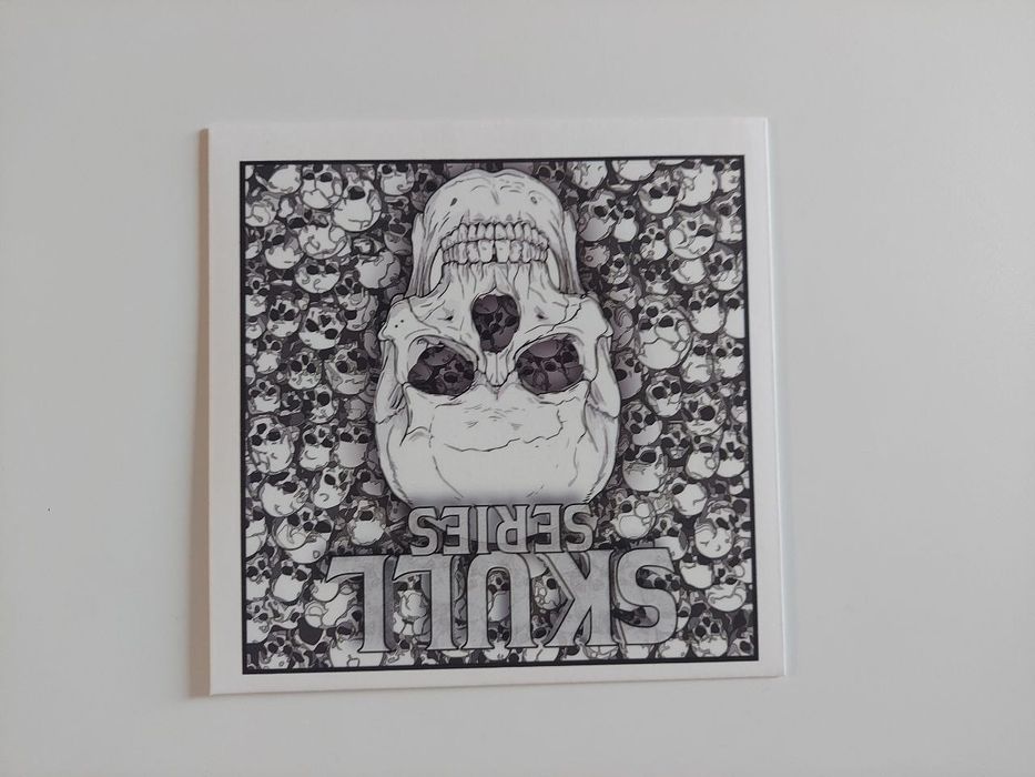 Срібна монета 1 унція у формі пластини, Камерун 2025 - Ангели смерті