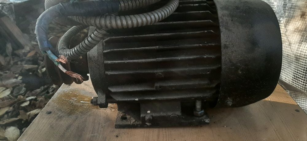 Електро двигатель рабочий