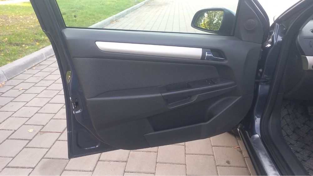 Продається авто Opel Astra H