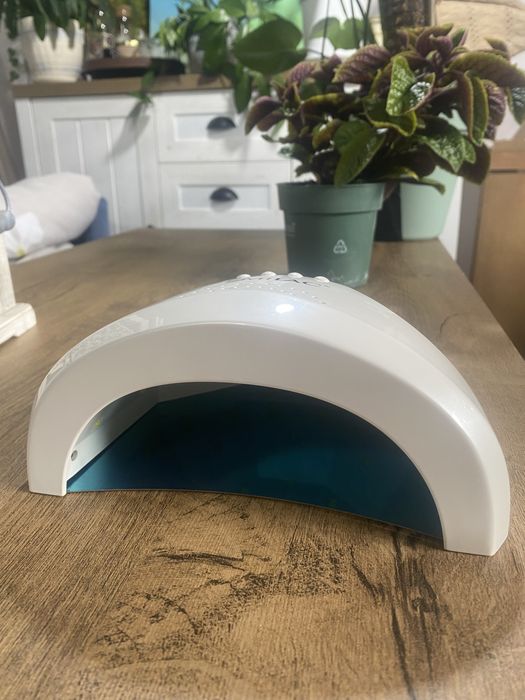 Lampa UV/LED do paznokci I Semilac 24W/48W