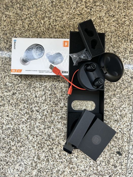 JBL Free X Premium Wireless - Novos - Nunca antes usados - [Caixa+Extras Selados]