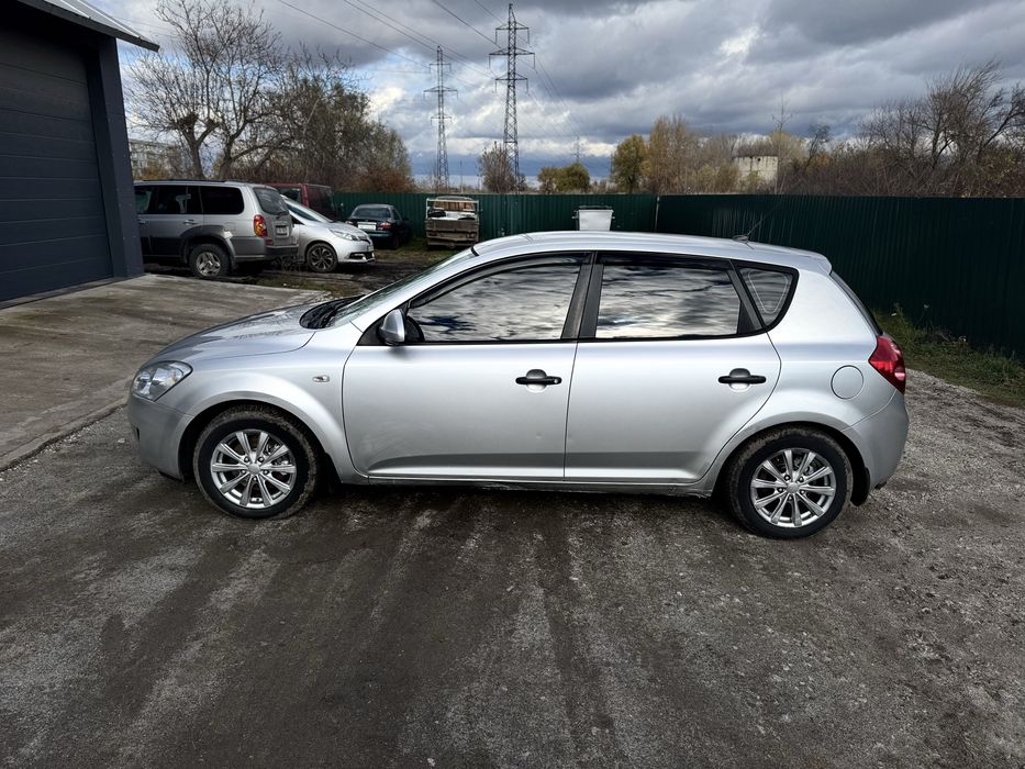 Продам Kia Ceed 2008