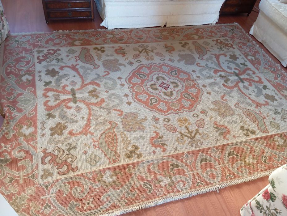 Tapete de arraiolos 185cm por 270cm