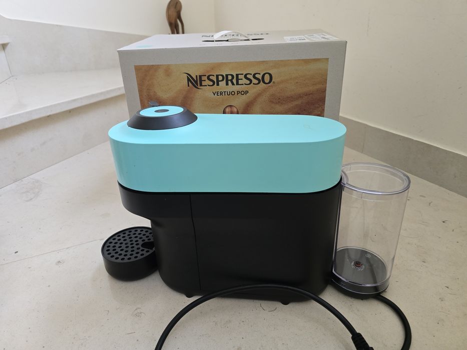Máquina café Nespresso Vertuo Pop