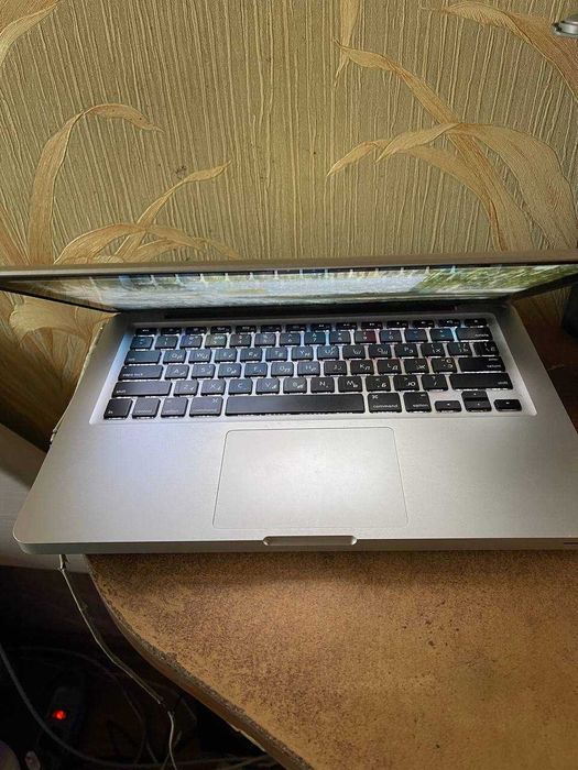 MacBook Pro 13 Late 2011 SSD240 + 8gb