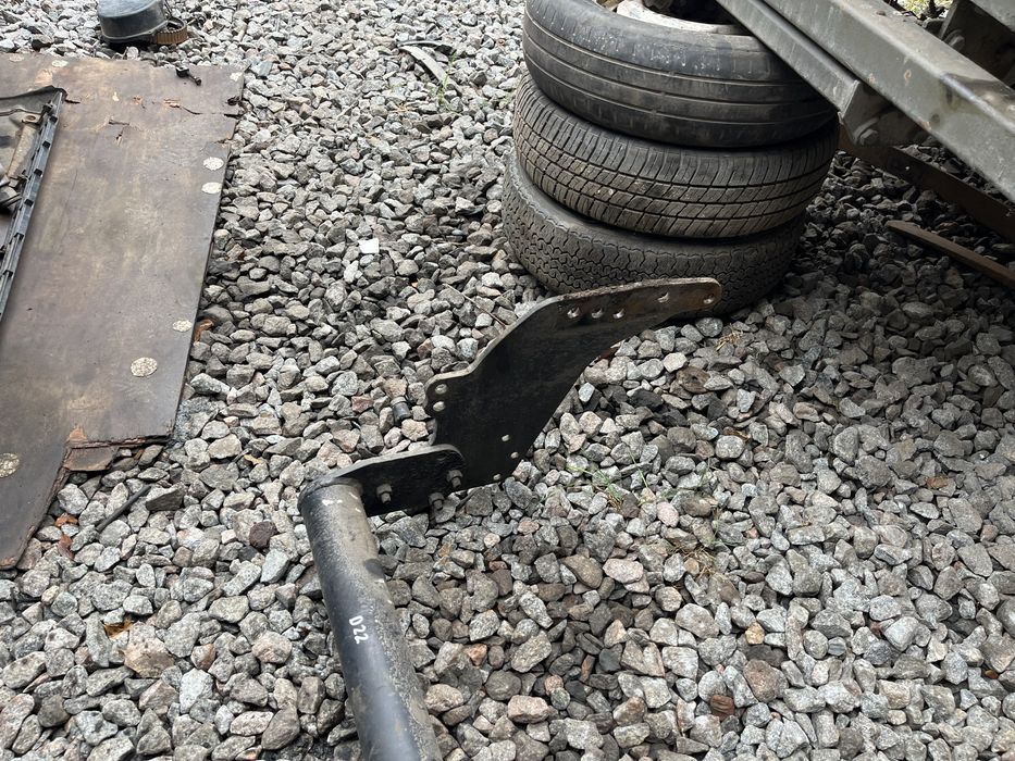 Фаркоп прицепное Nissan Navara D22 kingcab np300 навара 98-06г