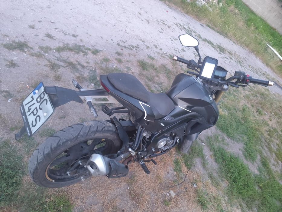Moto 125 como nova