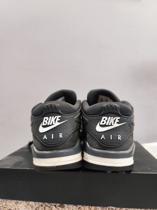 Jordan 4 RM SP Nigel Sylvester