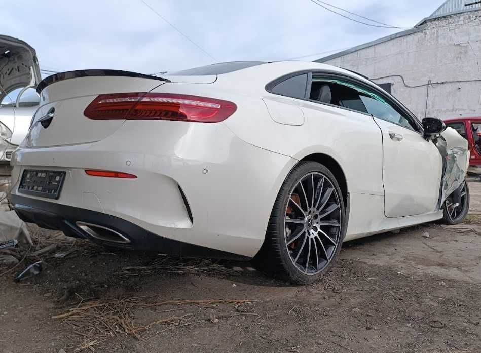 Кузов Mercedes E-class coupe W238 крыло капот. Разборка Mercedes W238