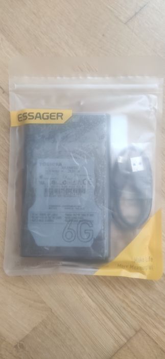 Зовнішній жорсткий диск usb3.0, 2.5 Toshiba 320Gb(28 днів напрацювання