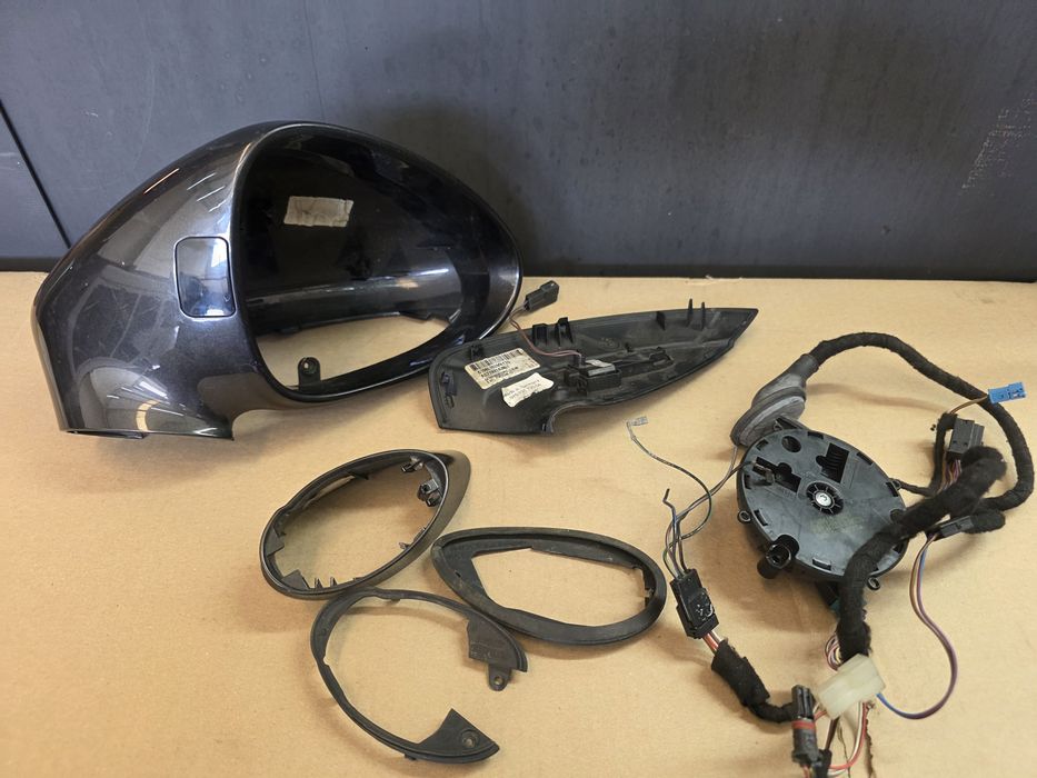 Peças espelho direito Panamera 970