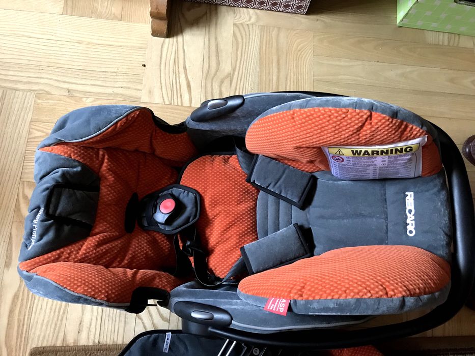 Fotelik Recaro young profi + baza isofix