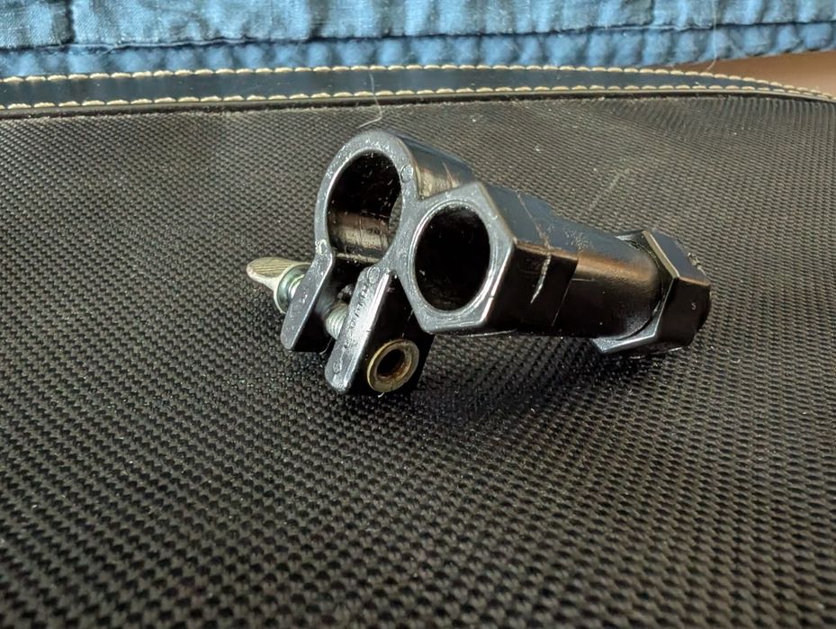 BERP / Suporte para bocal de trompete