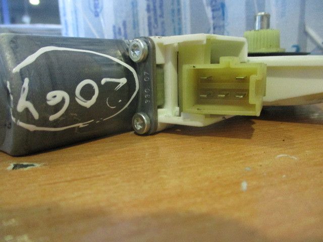 Motor vidro frente direito MERCEDES-BENZ Classe C (W204)