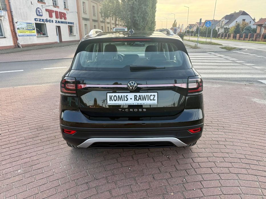 Volkswagen T-Cross 1.0i NAVI Full led 33.000 km !!