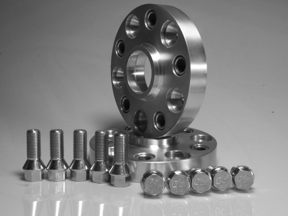 Dystanse 35mm Volvo s60 s80 s90 v60 v70 xc40 xc60 xc70 xc90 c30 c70