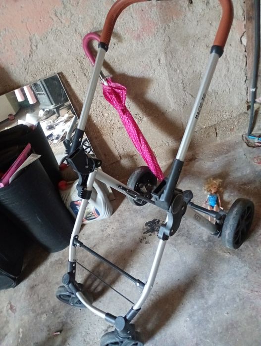 Baby stroller frame514080632335902723