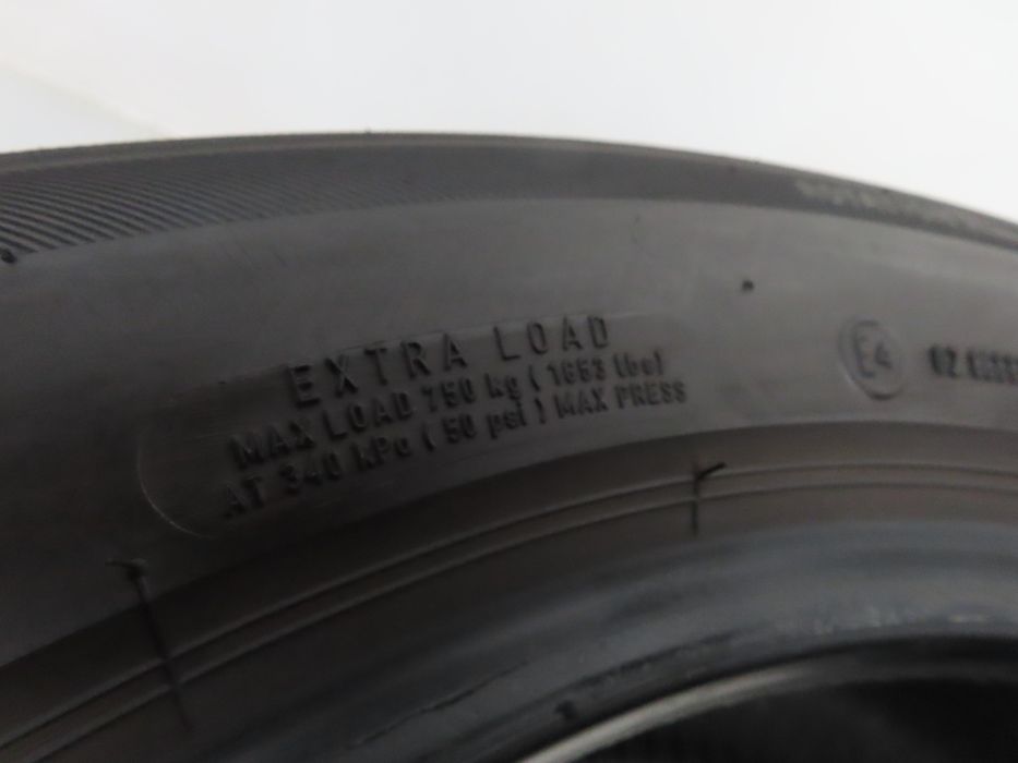 2x 225/50r17 Opony Zimowe Używane Bridgestone Blizzak Lm001 98h Xl Ao