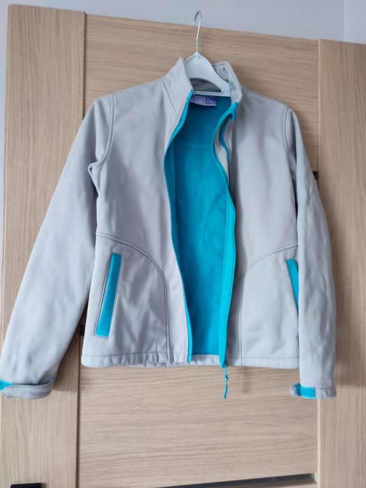 Kurtka typu Softshell