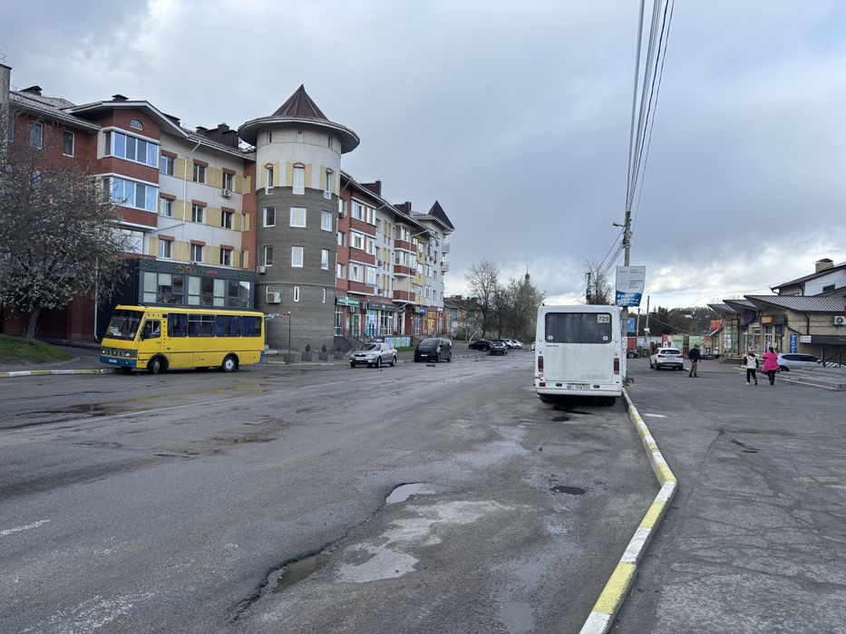 Оренда 182 м² центр Хотів під клініку офіс студію