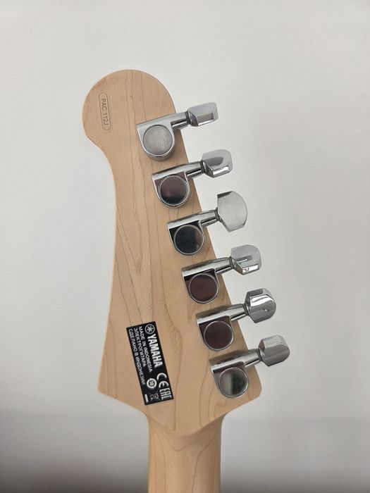 GITARA Yamaha Pacyfica 112J  Hellfire