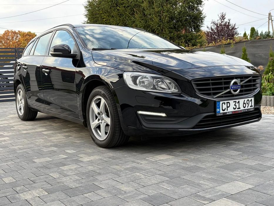 Volvo V60 D2 120PS*Lift*Ledy,Serwisowany*Super Stan