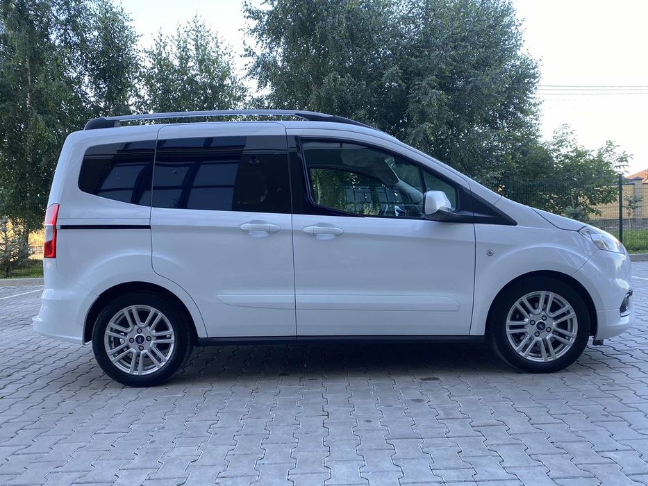 Продам Ford Tourneo Courier