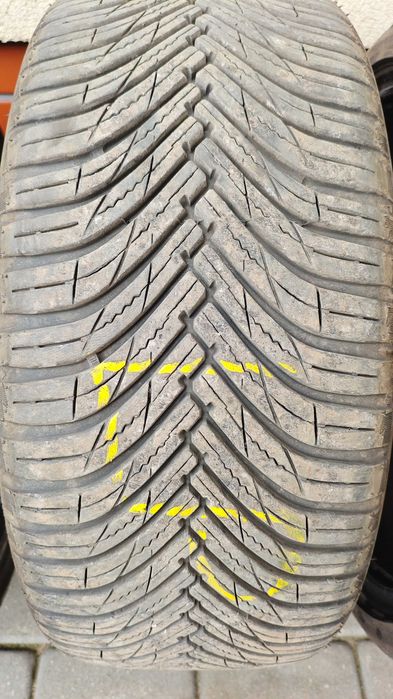 Opony wielosezonowe maxxis 195/40r17