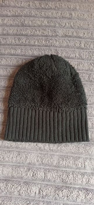 Шапка зима, середина - хутро, стан задовільний