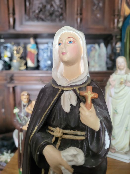 Stara figurka Święta Małgorzata