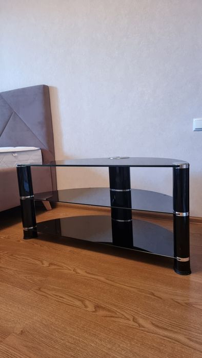 Тумба під телевізор скляна