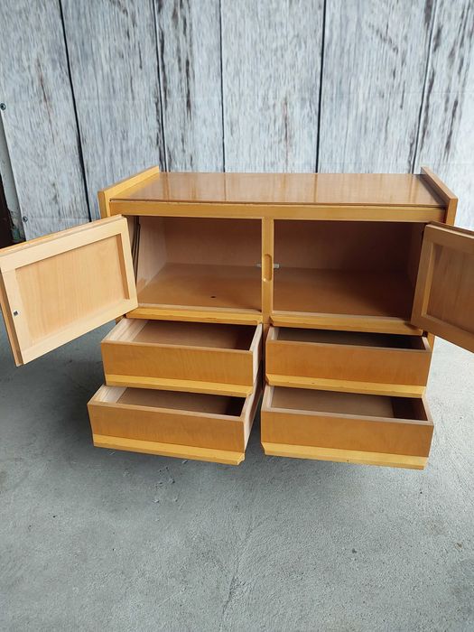 biurko  - komoda PRL    /    579