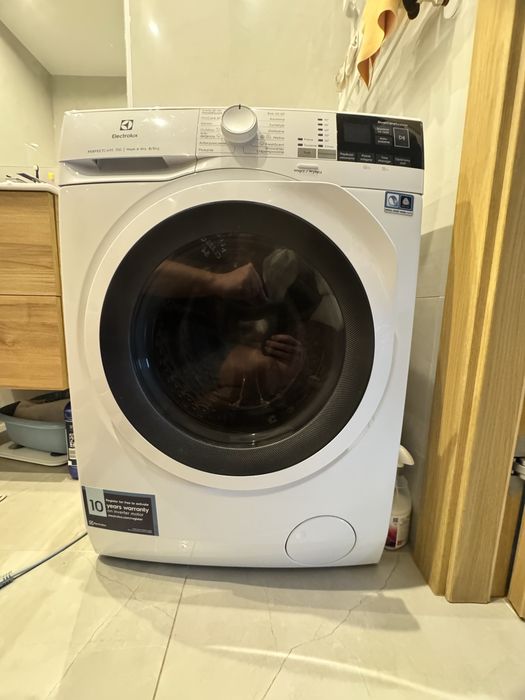 Pralko-suszarka Electrolux Perfect care 700 Uszkodzona