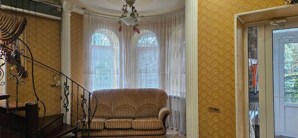 Продам 2 дома на участке в районе Новых домов Павленки