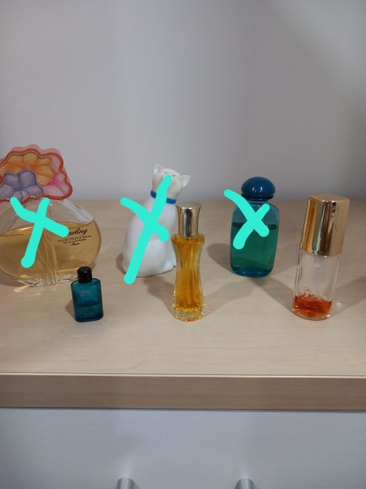 Frascos de perfume para coleção