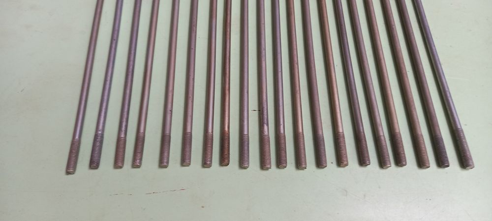 Спицы мотоцикла.