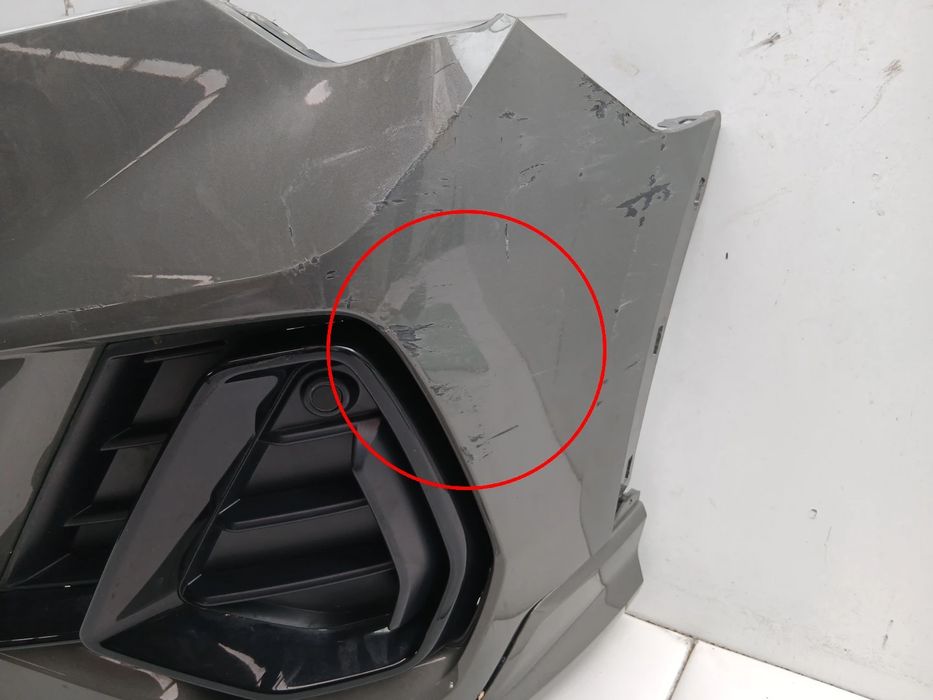 Pára-choques frente AUDI Q3 (F3B)