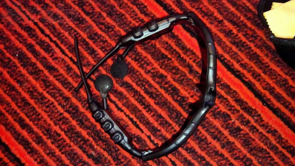 Сонцезахисні окуляри з bluetooth-гарнітурою