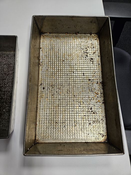 Brytwanki metalowe, do pieczenia