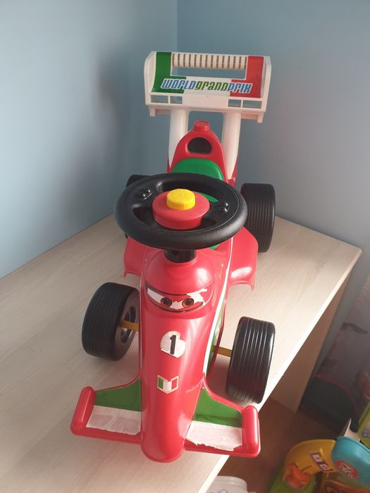 Carrinho de andar  cars