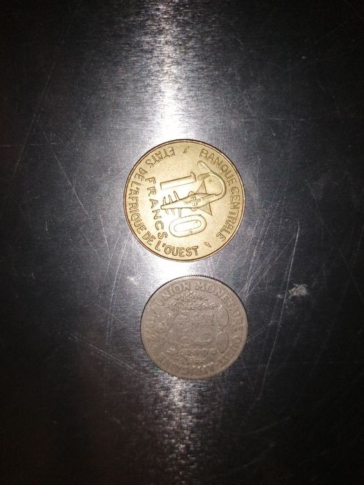Moedas África de Leste