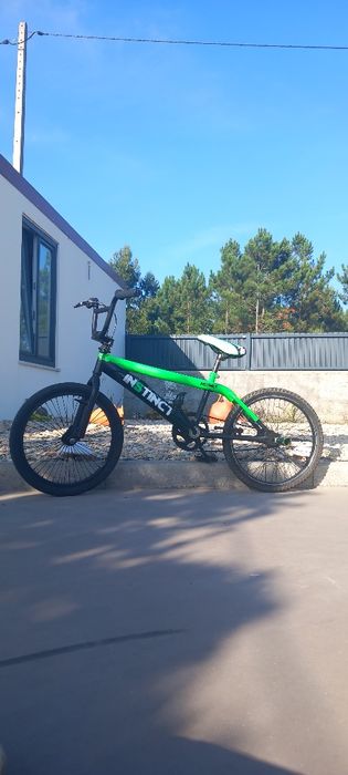 Bicicleta BMX Instinct