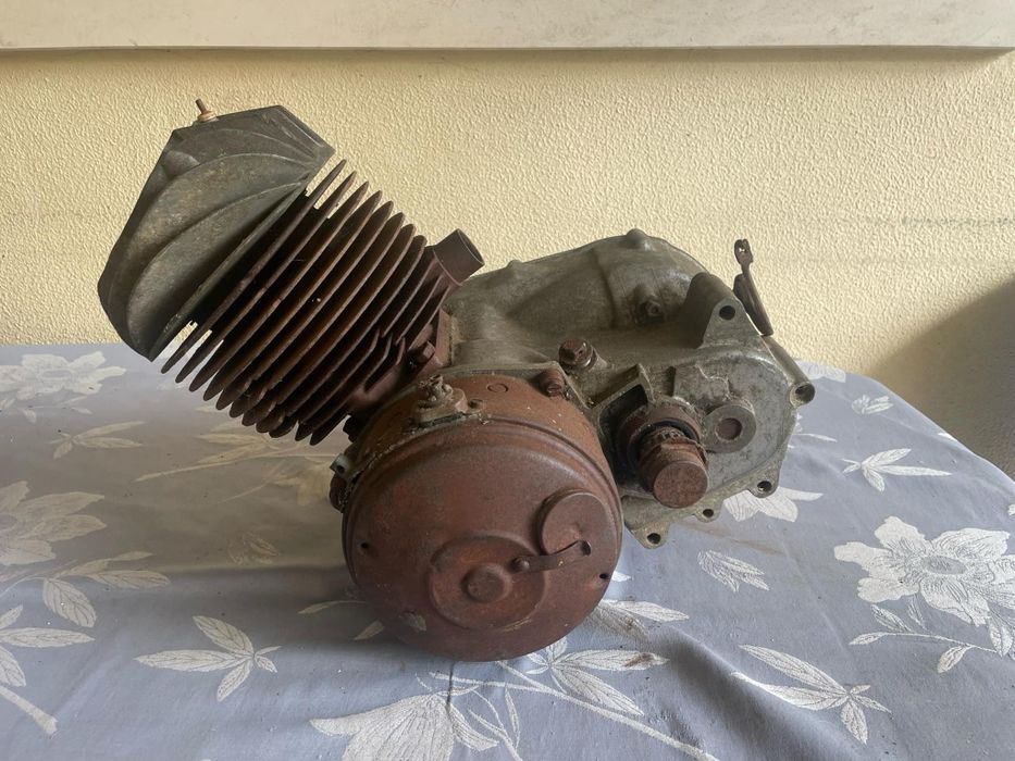 Motor Zundapp 200cc